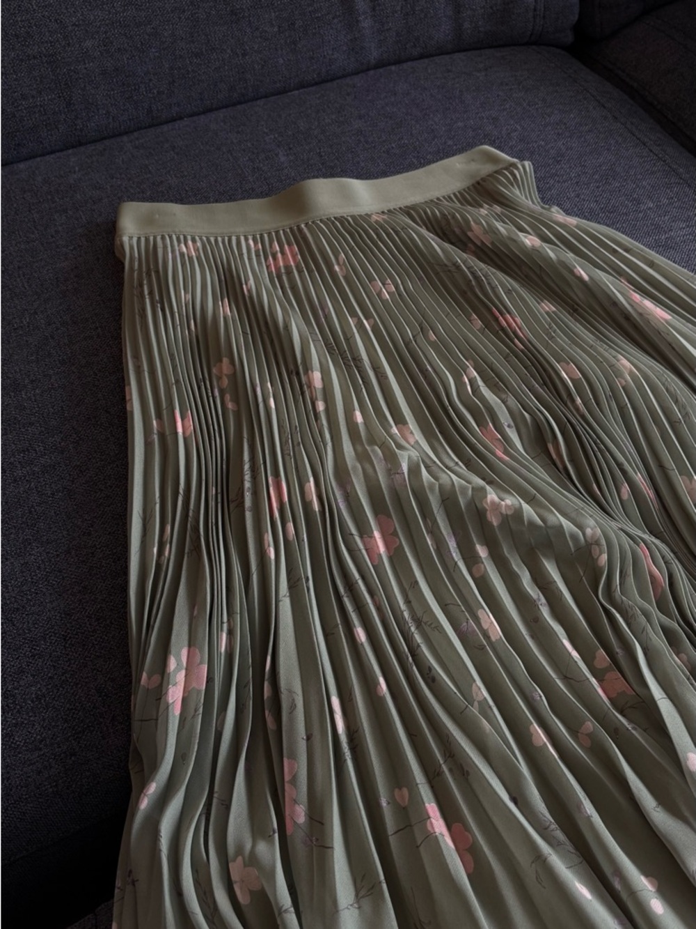 Aritzia Wilfred Twirl Skirt